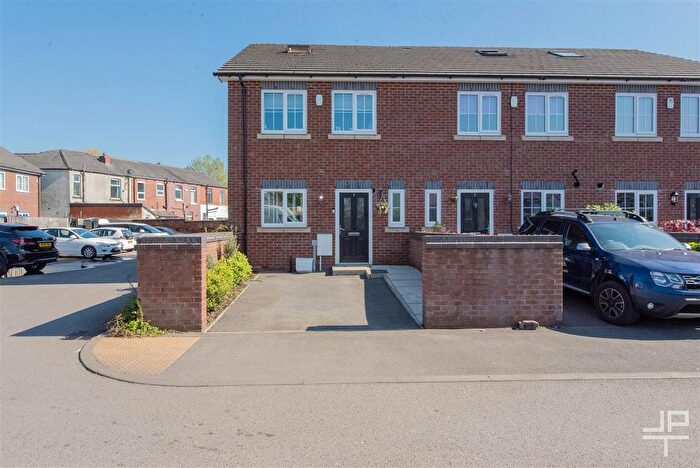 3 Bedroom End Of Terrace House For Sale In Trinity Place, Leigh, Greater Manchester, WN7