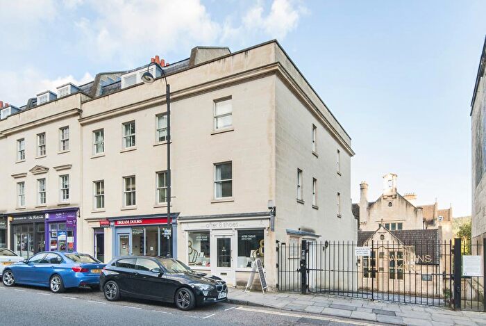 2 Bedroom Apartment To Rent In A Walcot Street, BA1