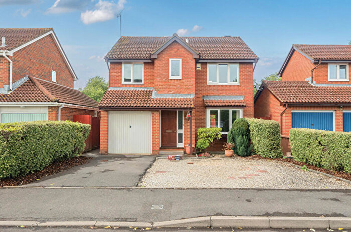 4 Bedroom Detached House To Rent In Chandler's Ford, Eastleigh, Hampshire, SO53