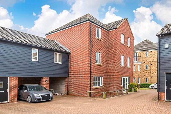 2 Bedroom Flat For Sale In Dragonfly Lane, Cringleford, Norwich, NR4