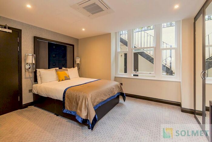 Studio To Rent In Gloucester Terrace, Paddington, London, W2