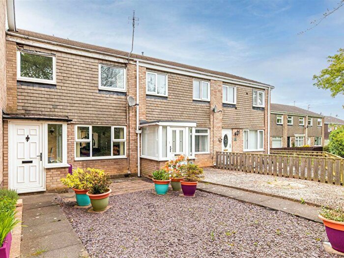 3 Bedroom Semi-Detached House To Rent In Fareham Way, Cramlington, NE23