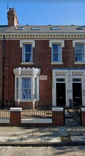 2 Bedroom Flat To Rent In Azalea Terrace North, Sunderland, SR2