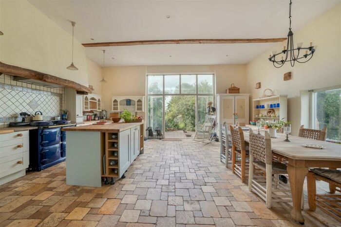 7 Bedroom Barn Conversion For Sale In Stokesby, NR29