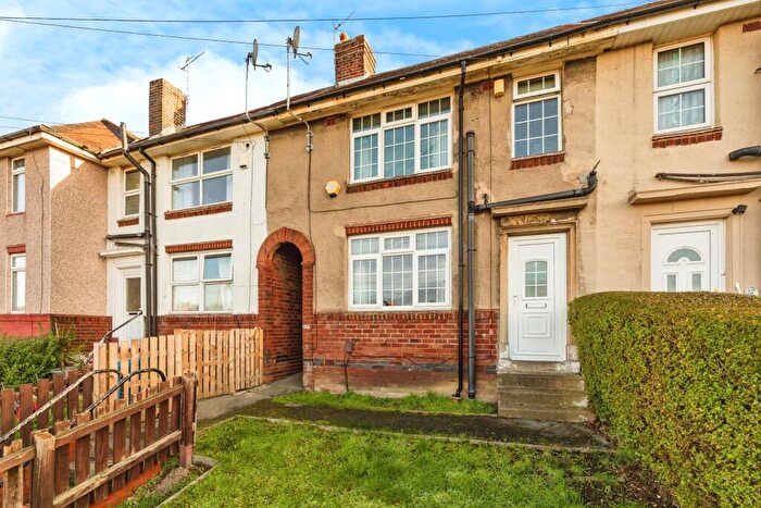 3 Bedroom Terraced House For Sale In Wordsworth Avenue, Sheffield, S5