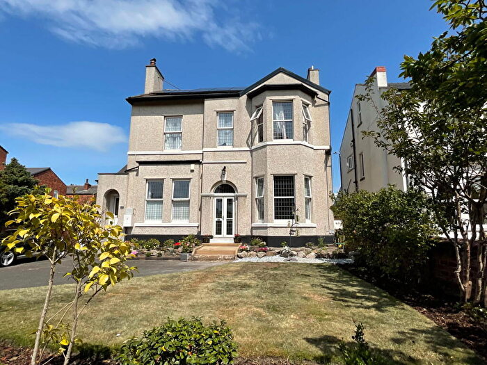 2 Bedroom Apartment For Sale In Saunders Street, Southport, PR9