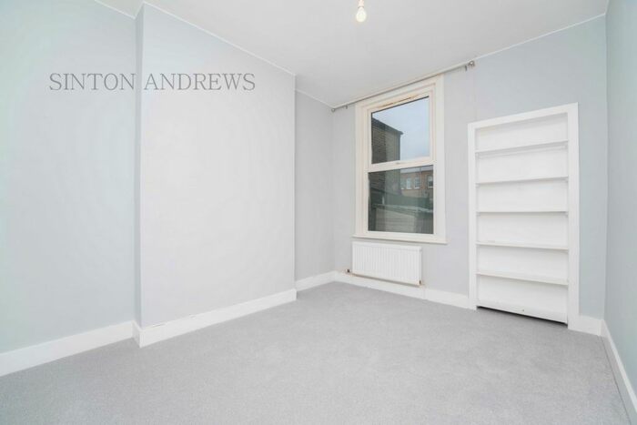 1 Bedroom Flat To Rent In Station Road, Hanwell W7