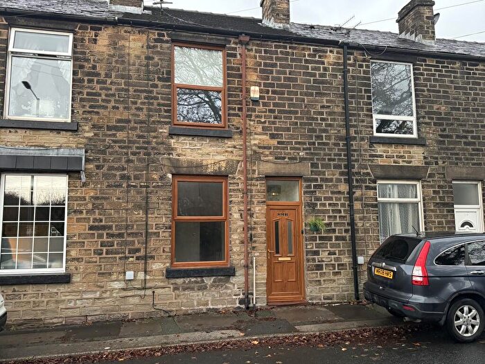 2 Bedroom Terraced House To Rent In Stitch Mi Lane Bolton Lancashire, BL2