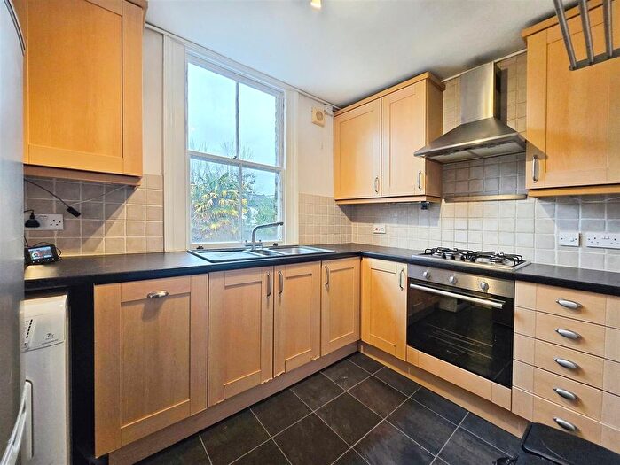 1 Bedroom Property To Rent In Russell Road, London, SW19