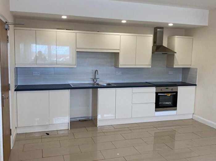 1 Bedroom Flat To Rent In London Road, Waterlooville, PO8