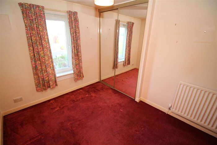 2 Bedroom Semi-Detached House For Sale In Bournemouth Road, Gourock, PA19