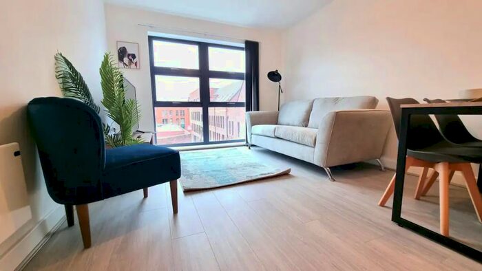 2 Bedroom Flat To Rent In Boston Manor Road, Brentford, TW8