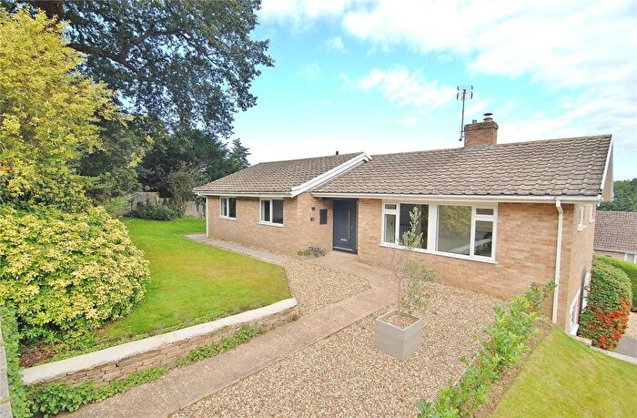 3 Bedroom Bungalow For Sale In Selwyn Close, Ryeford, Stonehouse, Gloucestershire, GL10