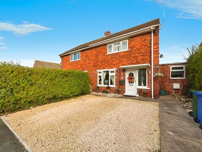 2 Bedroom Semi Detached House For Sale In Birch Road, Cantley, Doncaster, DN4