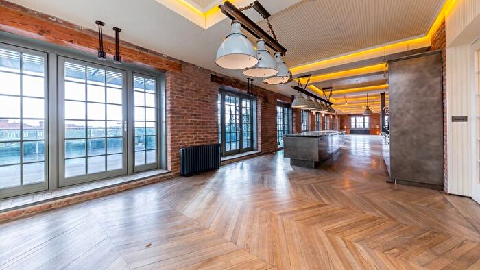 4 Bedroom Flat To Rent In Belmont Street, Chalk Farm, NW1