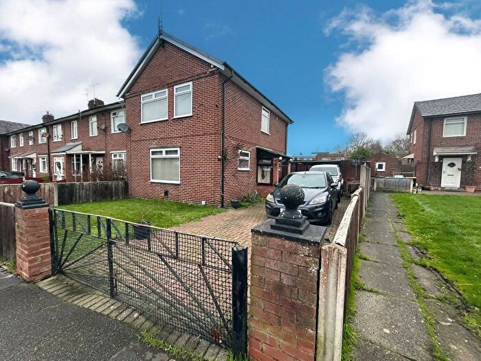 3 Bedroom End Terrace House For Sale In Romney Way, Little Neston, Neston, Cheshire, CH64