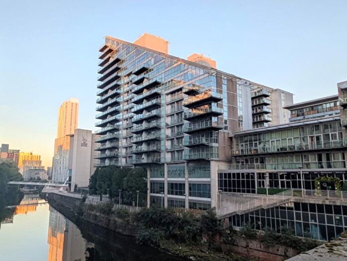 Apartment For Sale In The Edge, Clowes Street, Salford, Greater Manchester, M3