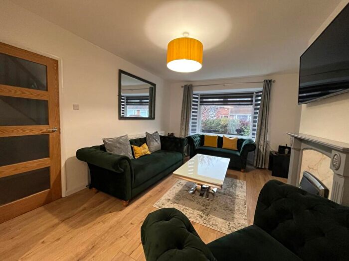 3 Bedroom Semi Detached House For Sale In High Meadow, South Shields, Tyne And Wear, NE34