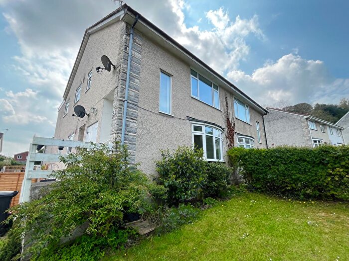 2 Bedroom Flat To Rent In Pleshey Close, Weston-Super-Mare, BS22