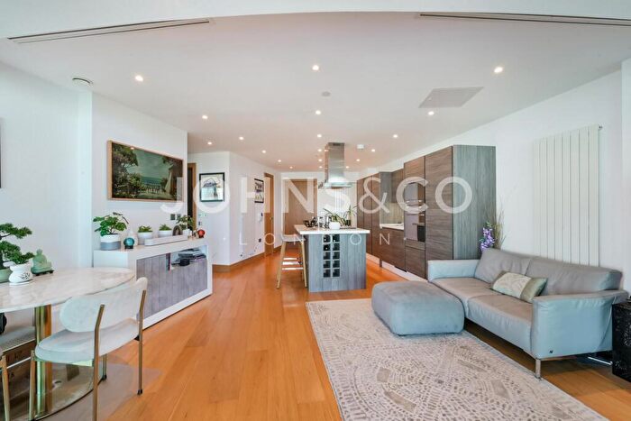 1 Bedroom Flat For Sale In Arena Tower, Crossharbour Plaza, E14