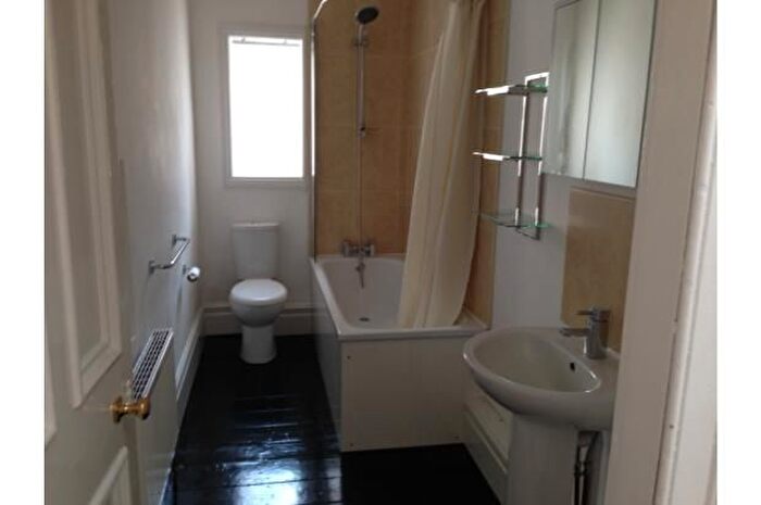 1 Bedroom Flat To Rent In Elms West, Sunderland, SR2