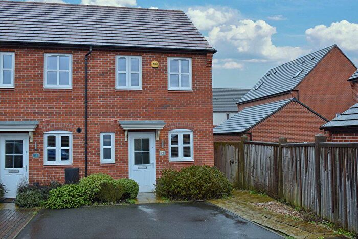 2 Bedroom Terraced House For Sale In Charters Drive, Middlebeck, NG24
