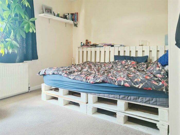 2 Bedroom Flat To Rent In Belvidere Road, Southampton, Hampshire, SO14