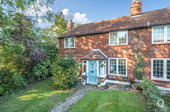 3 Bedroom Semi-Detached House For Sale In Dargate, Faversham, Kent, ME13