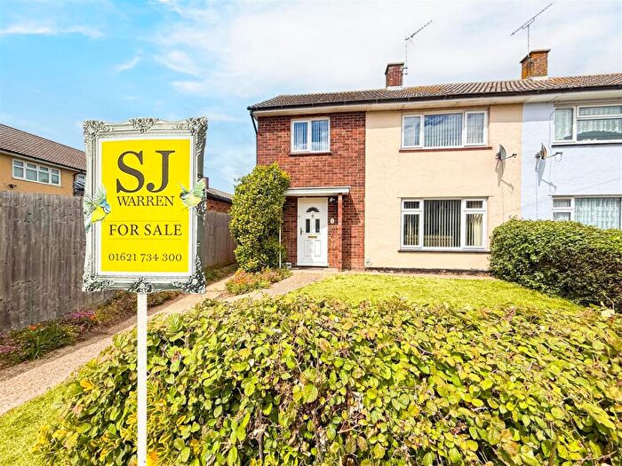 3 Bedroom Semi-Detached House For Sale In New Moor Crescent, Southminster, CM0