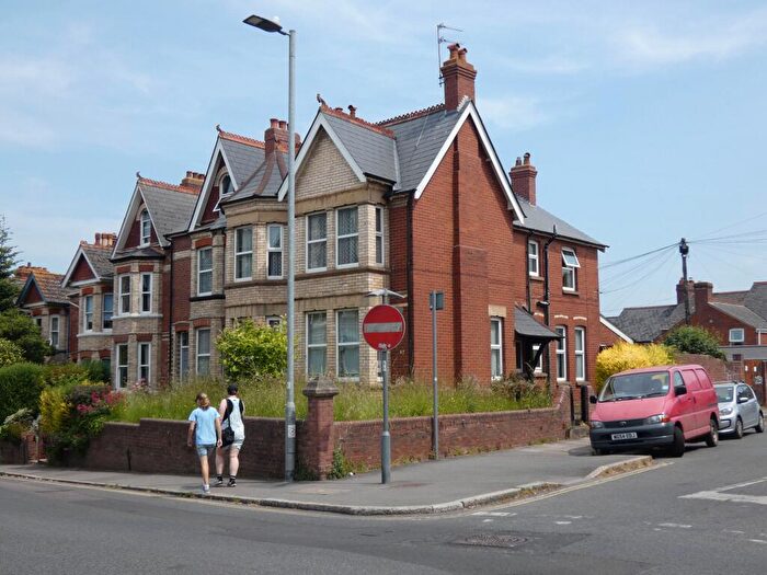 7 Bedroom House To Rent In Mount Pleasant Road, Exeter, EX4