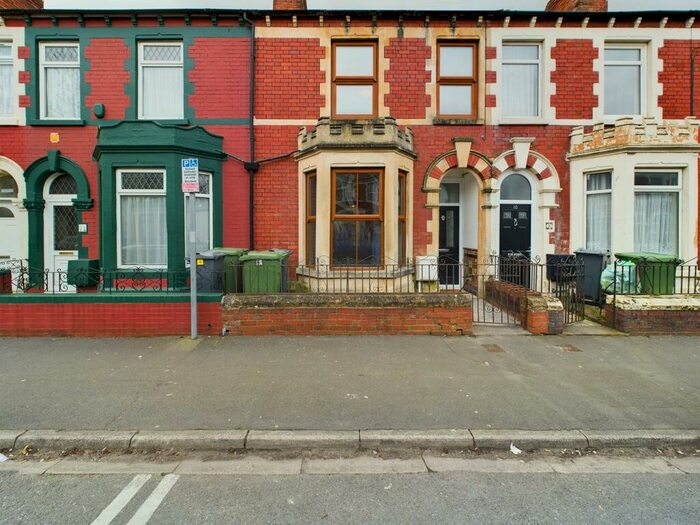 4 Bedroom Terraced House To Rent In Coedcae Street, Cardiff, CF11