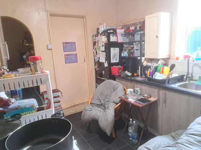 3 Bedroom Terraced House For Sale In Wesley Road, Erdington, Birmingham, West Midlands, B23