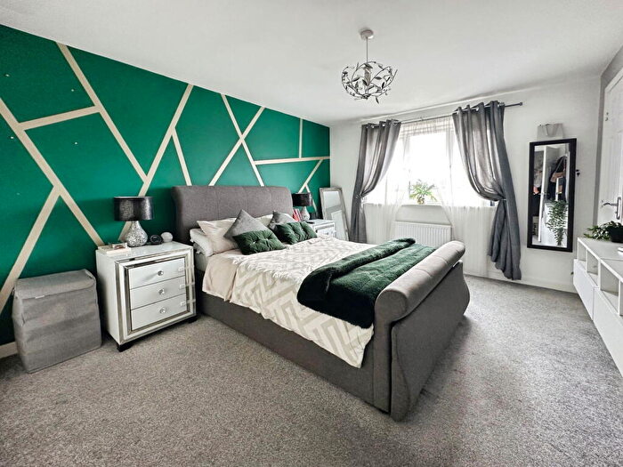 5 Bedroom Detached House For Sale In Tigers Road, Fleckney, LE8