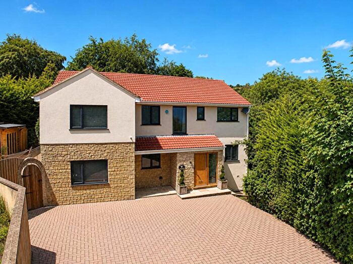 4 Bedroom Detached House For Sale In Whitewells Road, Bath, BA1