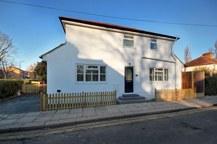 2 Bedroom Property To Rent In Chilton Avenue, W5