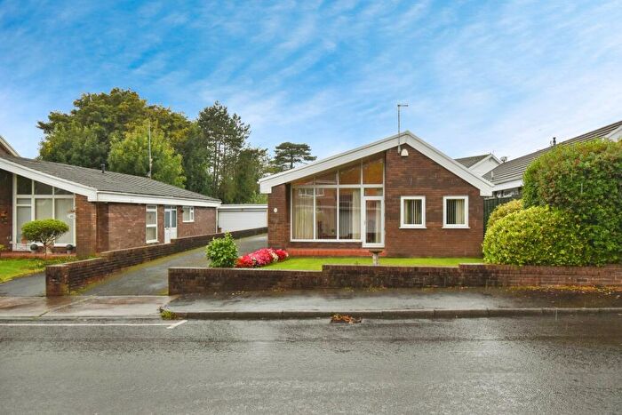 3 Bedroom Bungalow For Sale In Northlands Park, Swansea, West Glamorgan, SA3