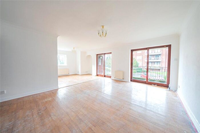 2 Bedroom Apartment For Sale In The Moorings, Harrogate Road, Leeds, West Yorkshire, LS17