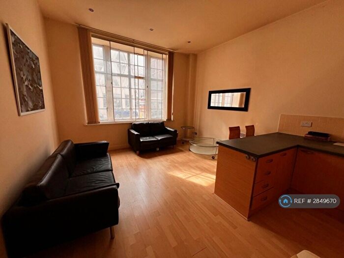 1 Bedroom Flat To Rent In Eastgate, Leeds, LS2