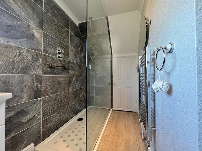 3 Bedroom Semi-Detached House For Sale In Thornhill Road, Claydon, Ipswich, IP6