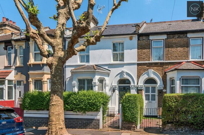 4 Bedroom Terraced House To Rent In Claude Road, Plaistow, London, E13