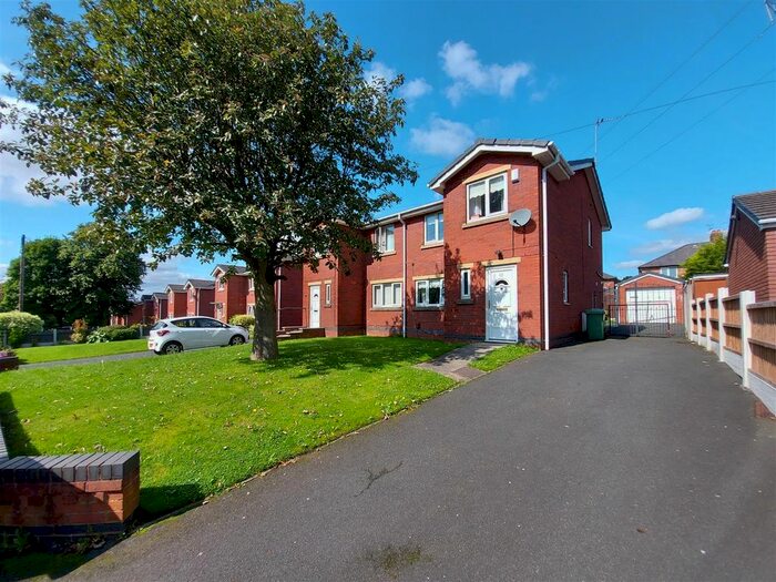 3 Bedroom Semi-Detached House To Rent In Ullswater Avenue, St. Helens WA11