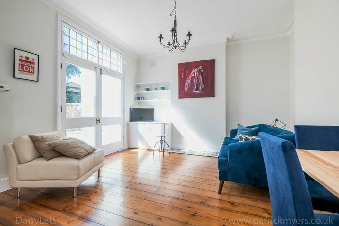 1 Bedroom Flat To Rent In Bedford Hill, Balham, London, SW12