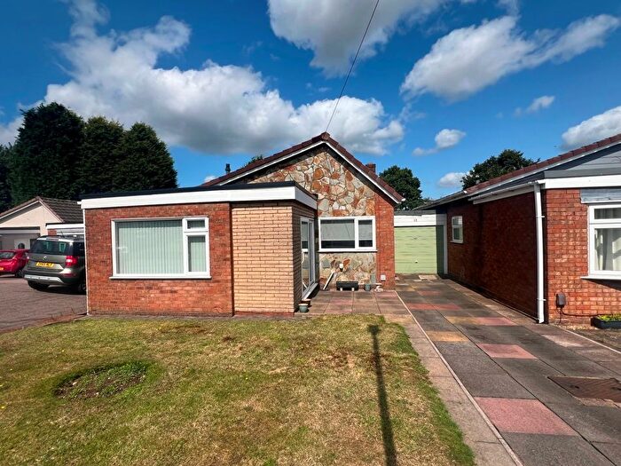 2 Bedroom Detached Bungalow To Rent In Galway Road, Chase Terrace, Burntwood, WS7