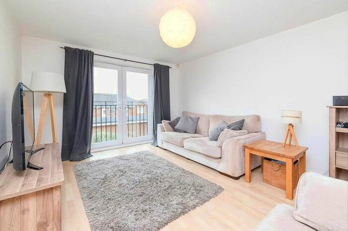 2 Bedroom Flat To Rent In Dixons Bank, Marton-In-Cleveland, Middlesbrough, TS7