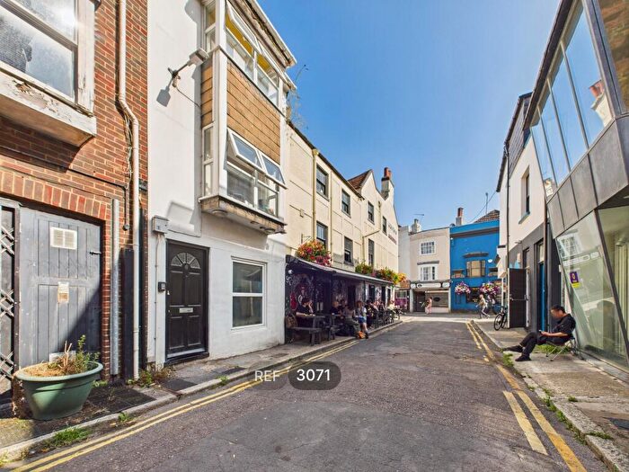 4 Bedroom Terraced House To Rent In Trafalgar Court, Brighton, BN1