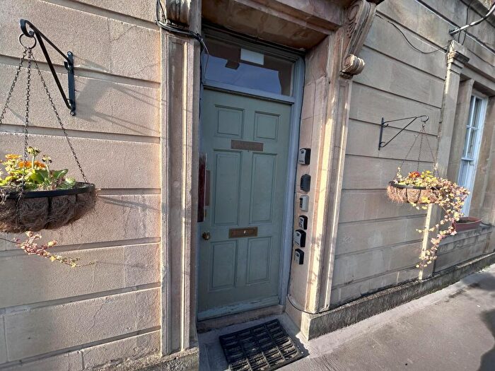 1 Bedroom Flat To Rent In Flat, Elton Mansions, Bristol, BS7