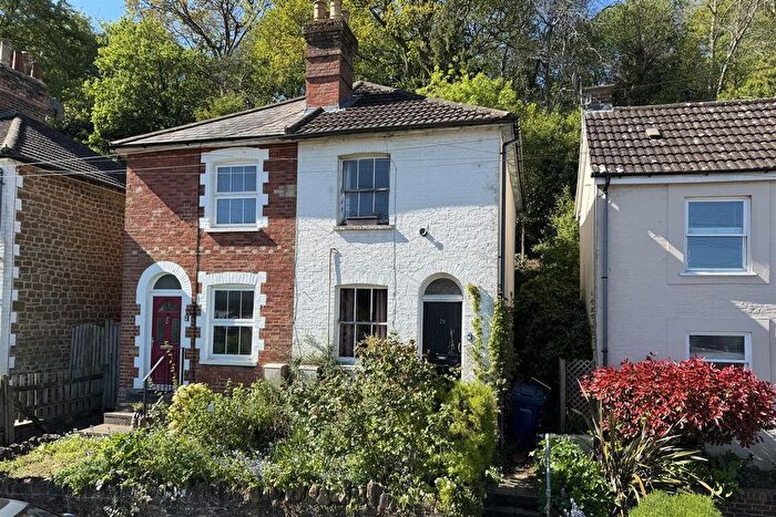 3 Bedroom Semi-Detached House For Sale In Latimer Road, Godalming, GU7
