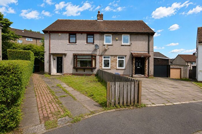 3 Bedroom Semi-Detached House For Sale In Valley Gardens South, Kirkcaldy, KY2