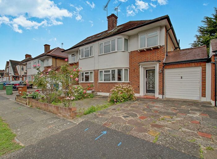 3 Bedroom Semi-Detached House For Sale In Parkthorne Drive, North Harrow, HA2