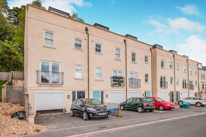 4 Bedroom End Of Terrace House To Rent In Uphill Drive, Larkhall, BA1